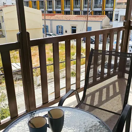 Sky Line Rooms, 150m From Chabad Lubavitch Privat bolig Larnaca